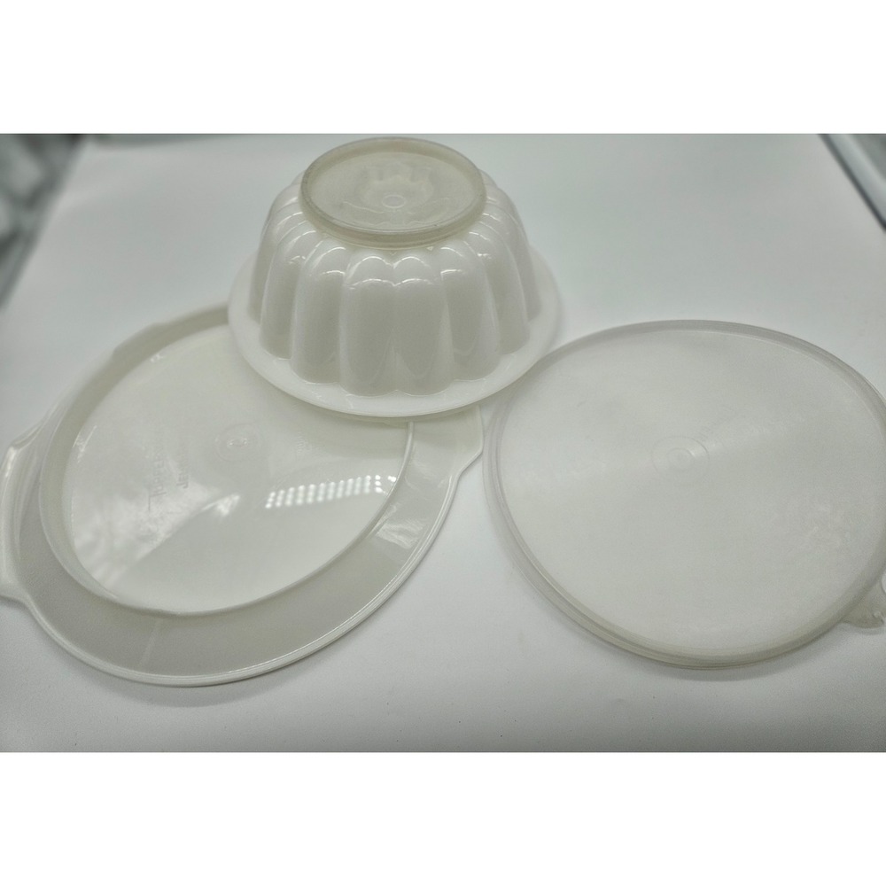 Tupperware Jel-N-Serve Vintage White Gelatin Mold Set 620 3 Piece Tulip Design - Picture 2 of 7